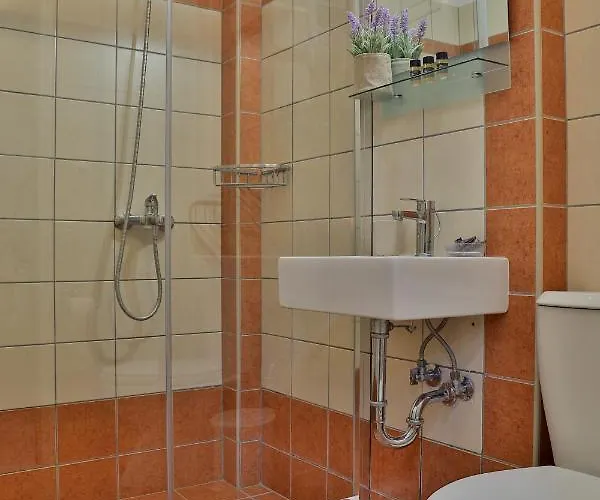 Irida Apartamento *