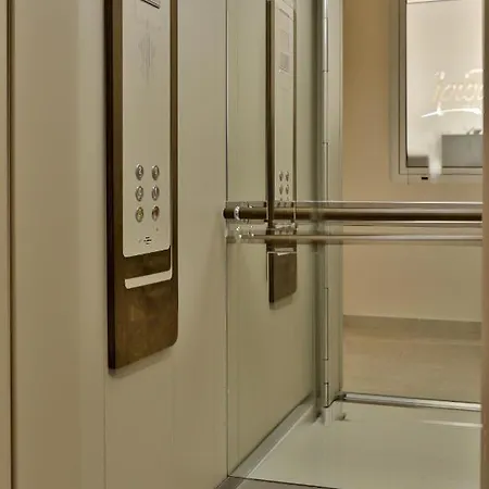 Irida Apartment