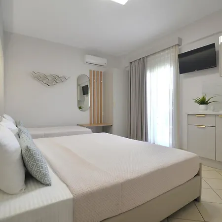 Irida Apartment *