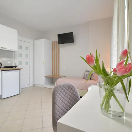 Irida Apartment